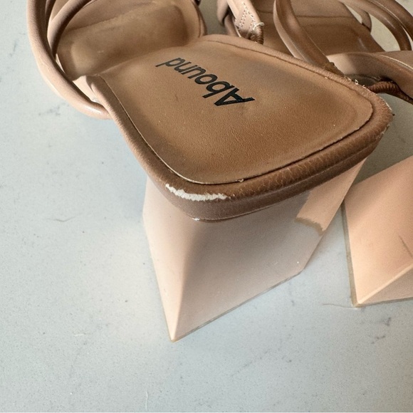 Abound Austyn Strappy Sandal in Tan size: 6.5 - Picture 5 of 8
